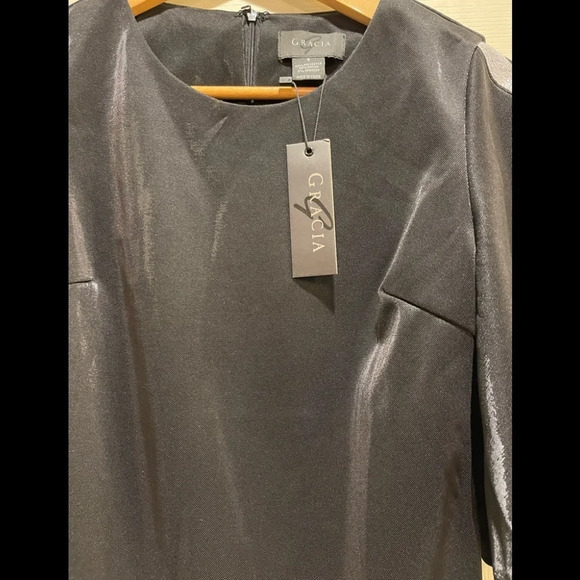 Gracia Embellished Short Bell Sleeve Blouse - Picture 5 of 8